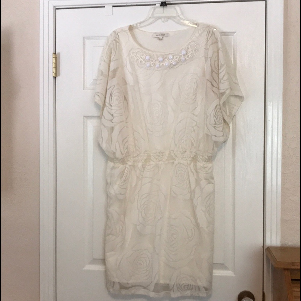 Ellen Tracy White fully lined dress